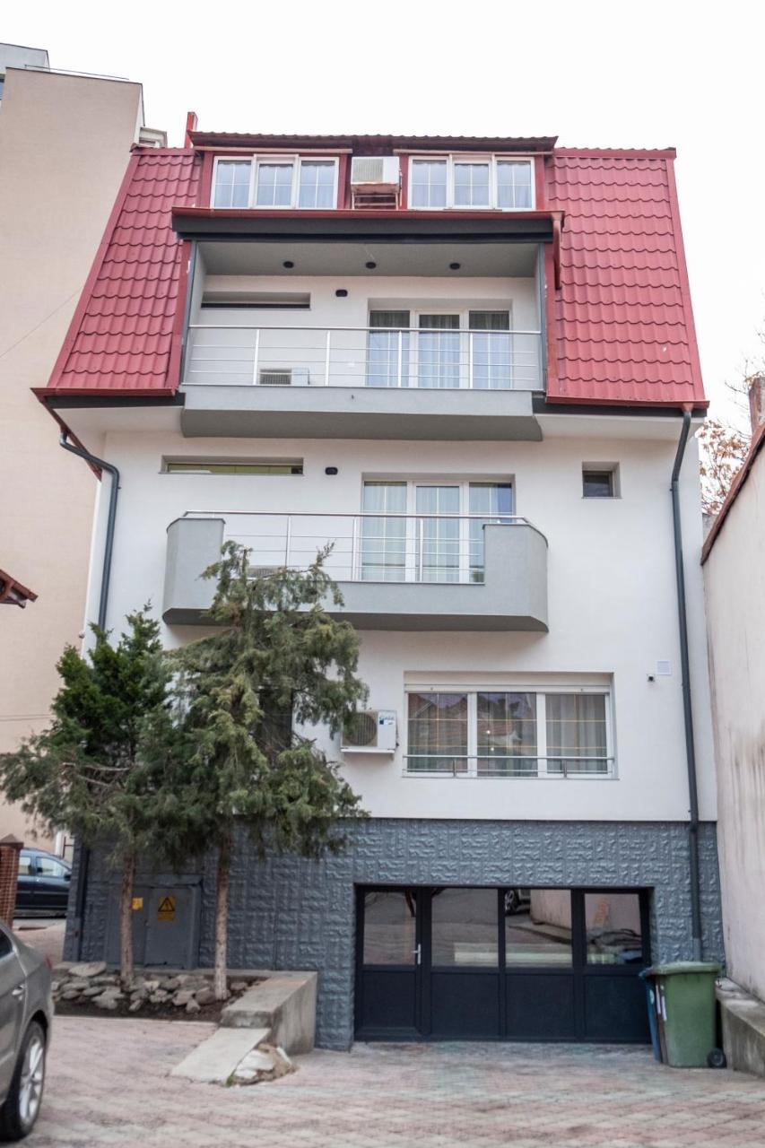 Casa Gabriela Ξενοδοχείο Βουκουρέστι Εξωτερικό φωτογραφία