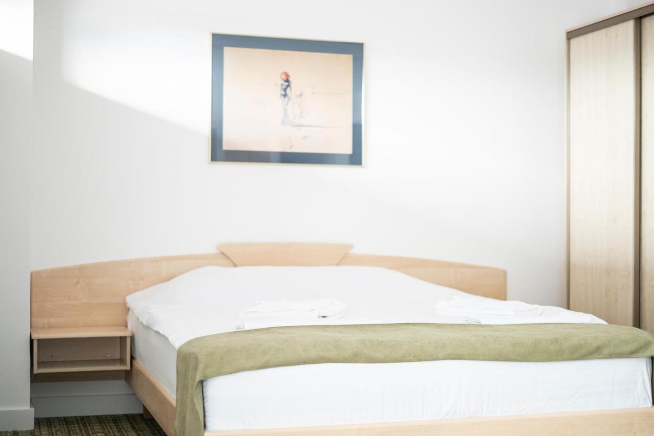 Casa Gabriela Ξενοδοχείο Βουκουρέστι Εξωτερικό φωτογραφία