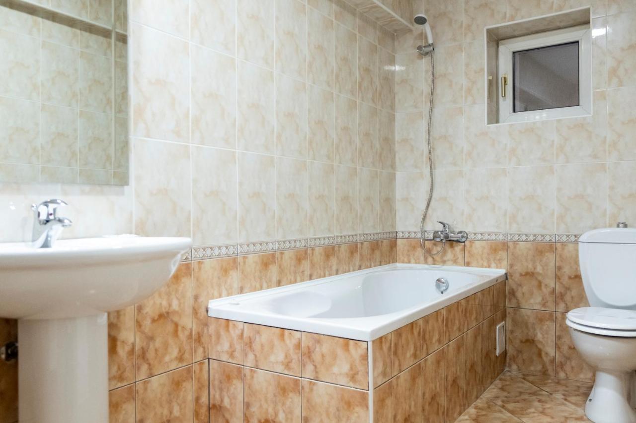 Casa Gabriela Ξενοδοχείο Βουκουρέστι Εξωτερικό φωτογραφία