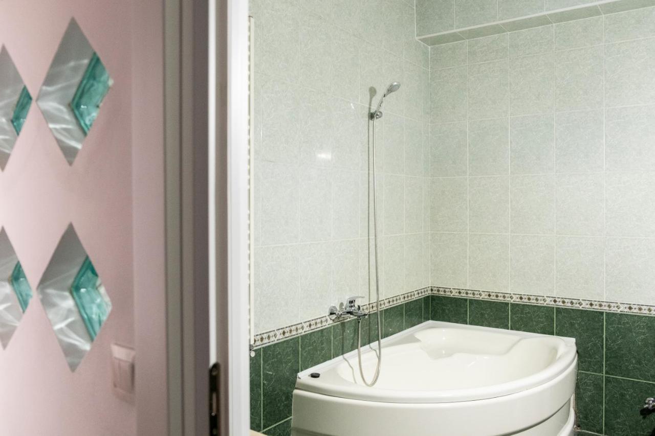 Casa Gabriela Ξενοδοχείο Βουκουρέστι Εξωτερικό φωτογραφία